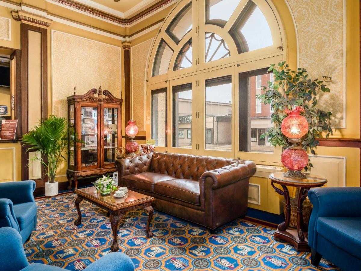 Lafayette Hotel Marietta Bagian luar foto