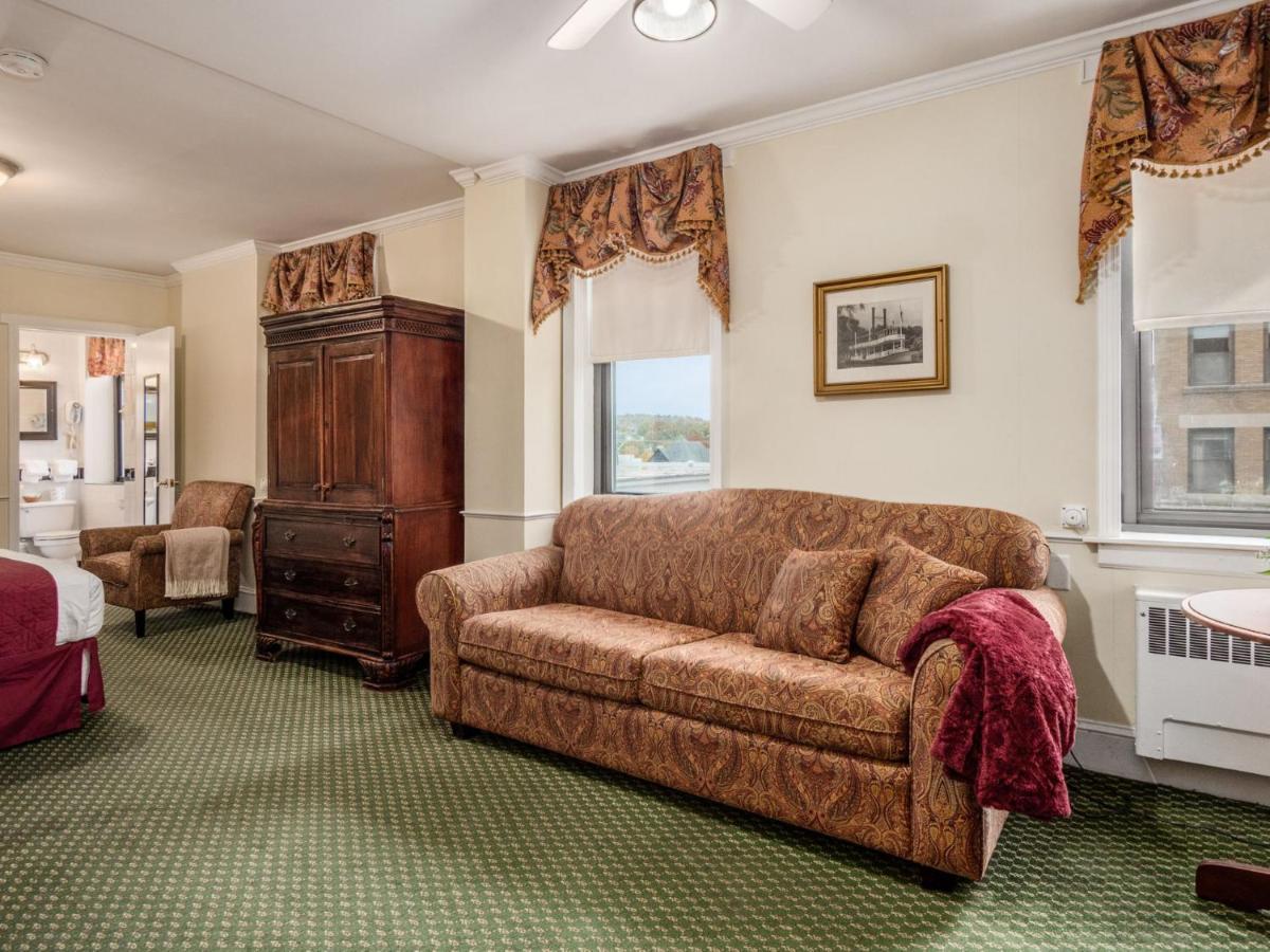 Lafayette Hotel Marietta Bagian luar foto
