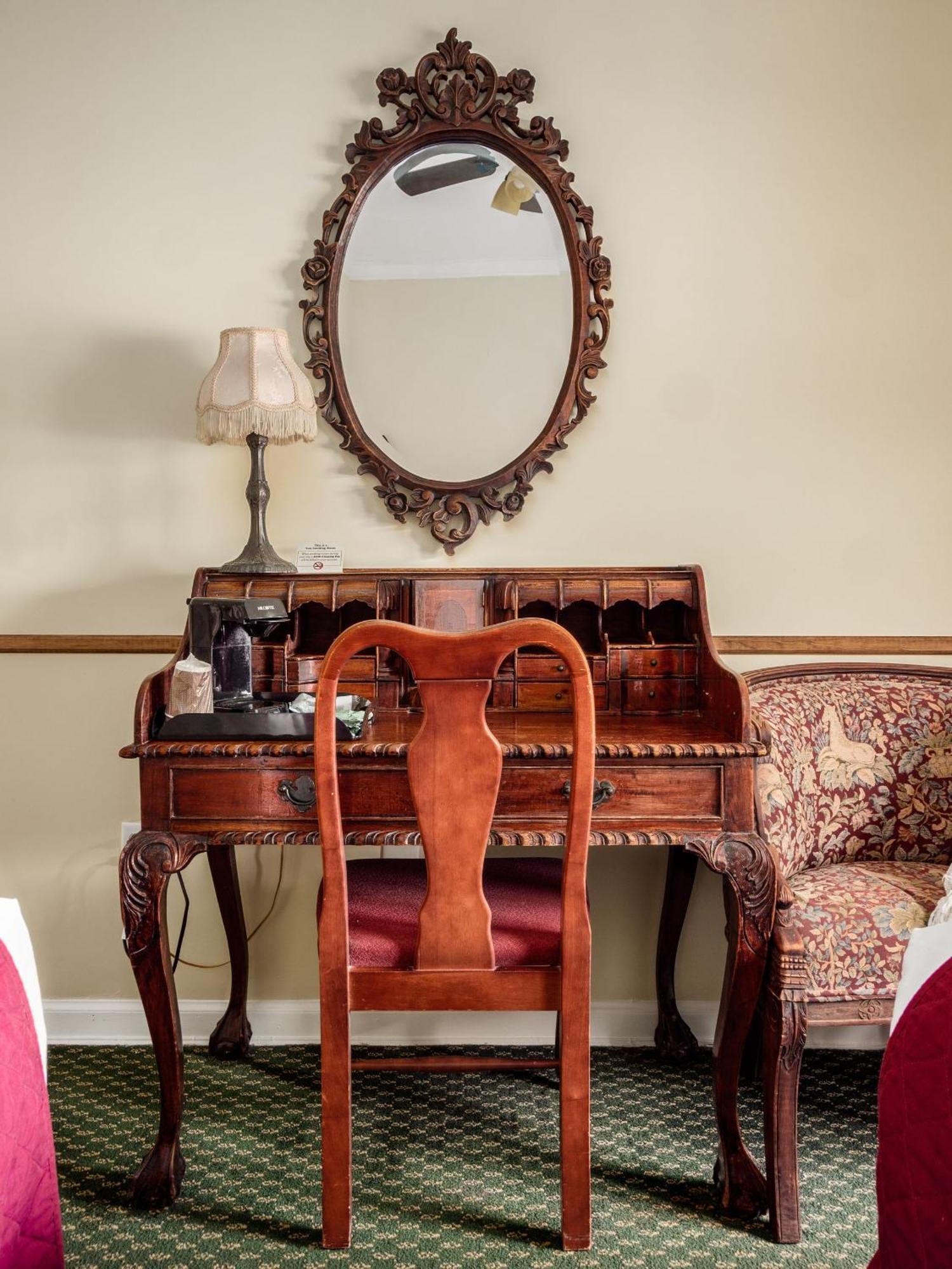 Lafayette Hotel Marietta Bagian luar foto