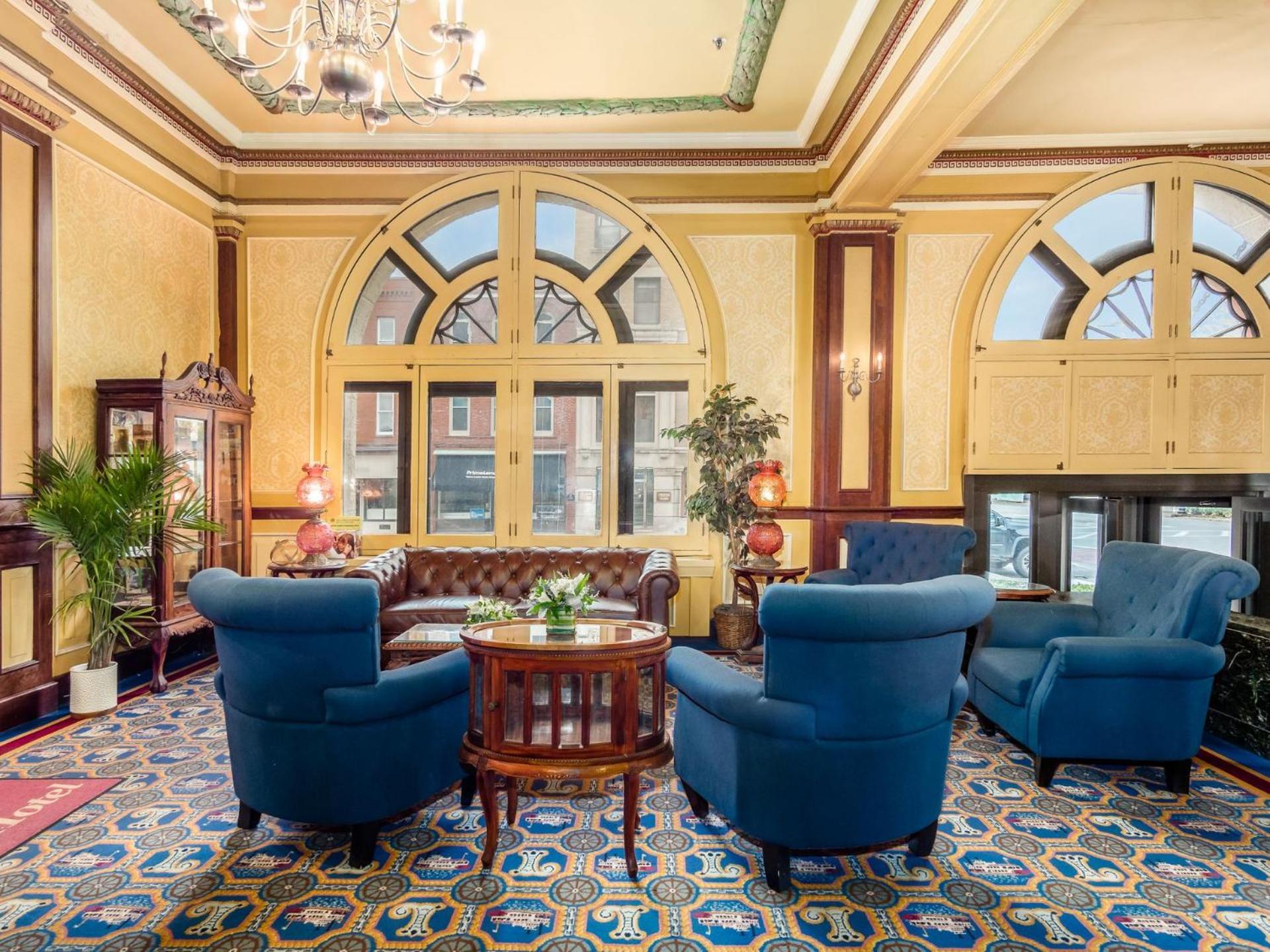 Lafayette Hotel Marietta Bagian luar foto