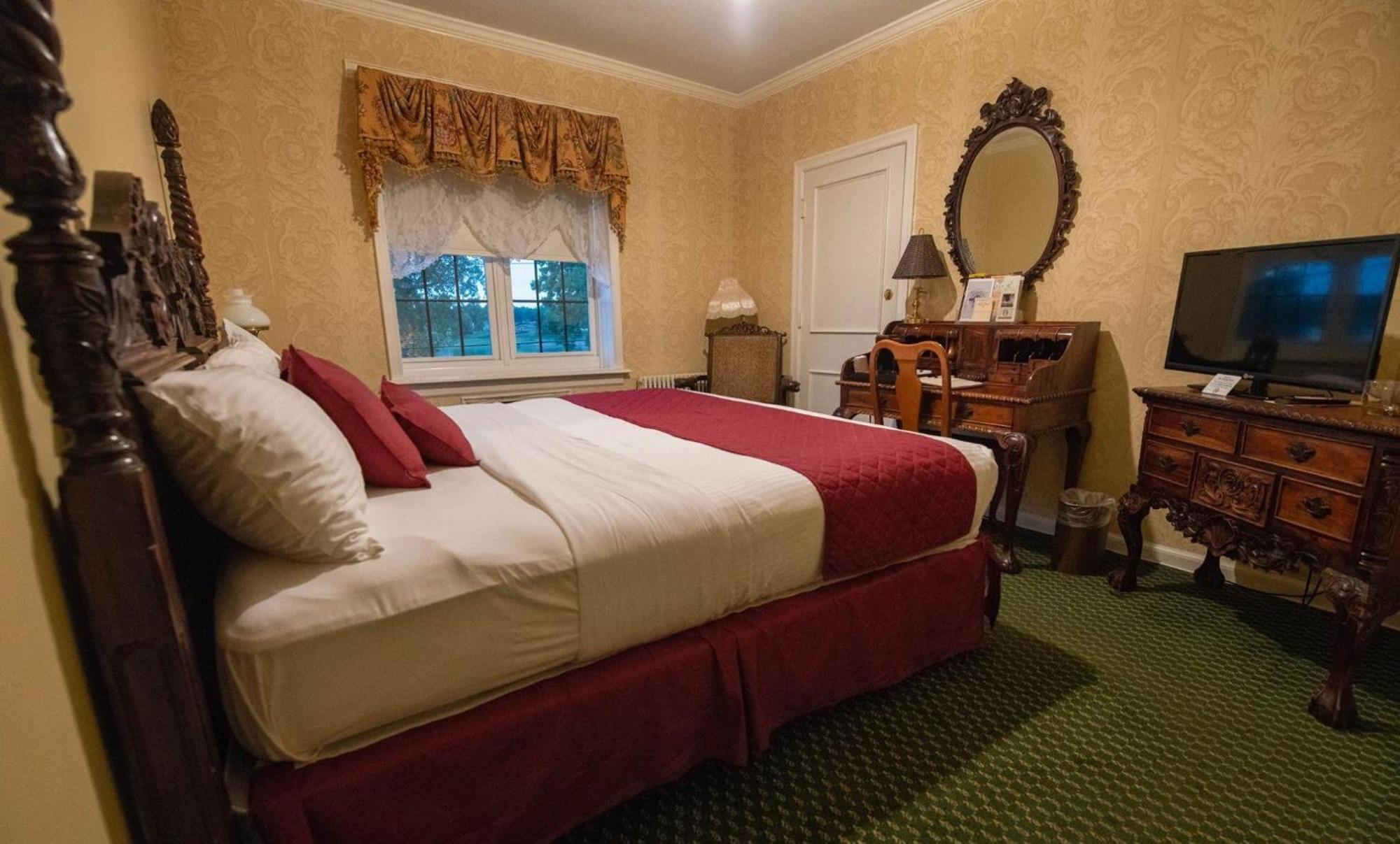 Lafayette Hotel Marietta Bagian luar foto